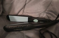 Remington Wet 2 Straight Flat Iron - Model S7330 - 1.75" Ceramic Plates - Tested