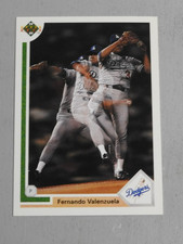 1991 UPPER DECK #175 - FERNANDO VALENZUELA - LOS ANGELSES DODGERS (P) - NM
