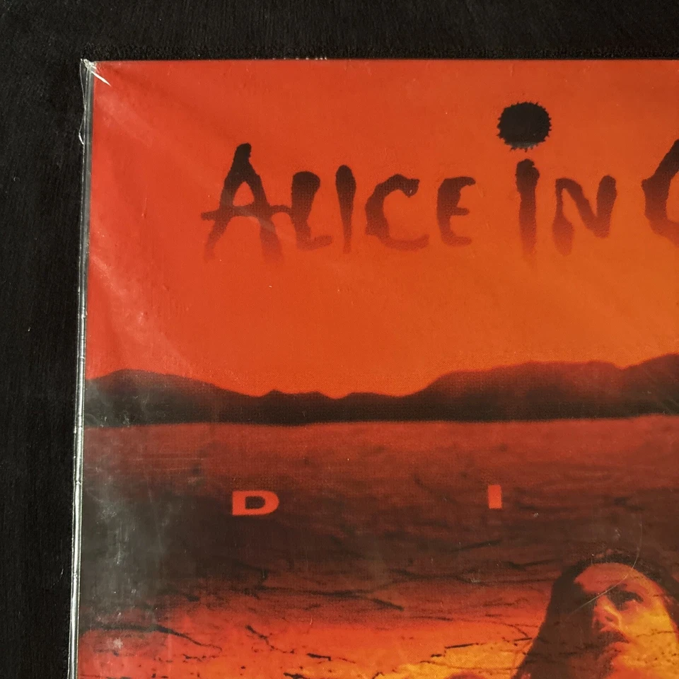 Alice In Chains : Dirt (2009) - MUSIC ON VINYL pressing : RARE -SEALED RECORD LP - Image 3 of 4