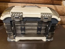 Plano 7271 Vintage Tackle Box With assortment of tackle new & used