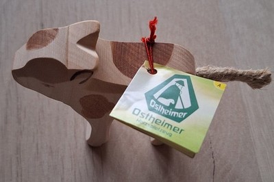 Ostheimer Holzfigur Kalb Stehend Gefleckt