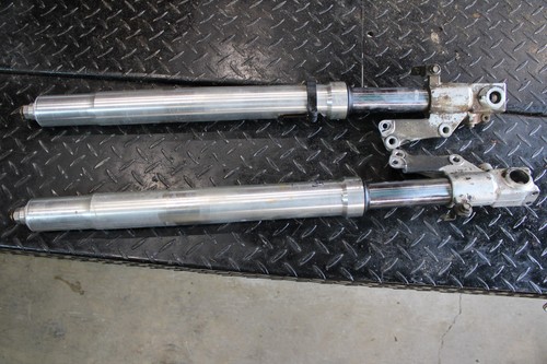 1993 Suzuki GSXR750W Front Forks 51110-18E00 51104-18E00 - Picture 4 of 5