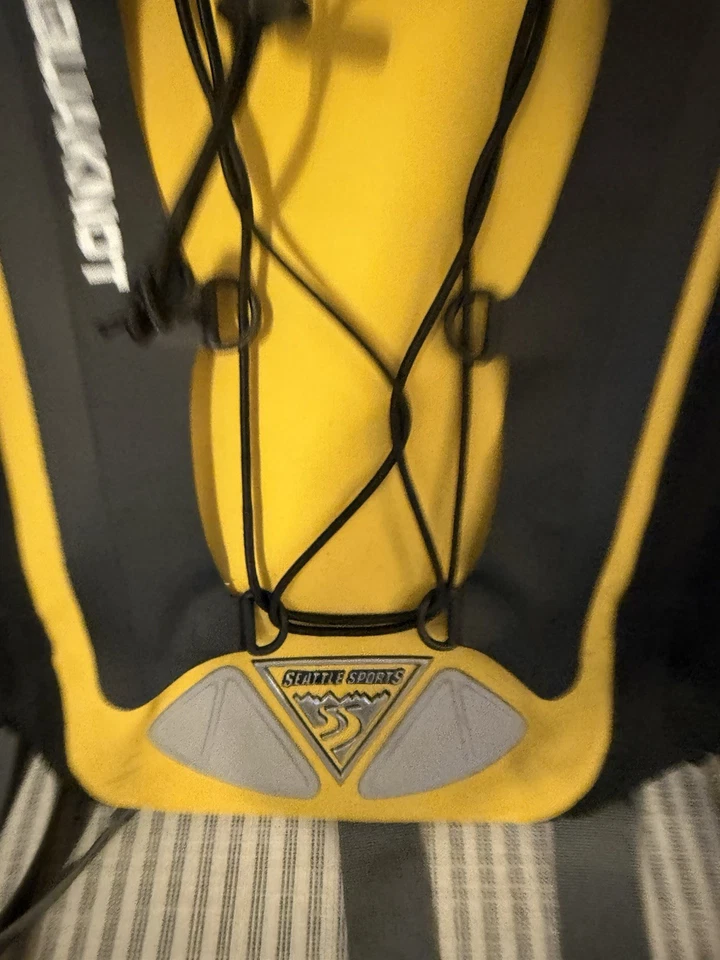 Mochila Seattle Sports AquaKnot Dry Bag | 1200 pulgadas cúbicas / 20 litros Foto 3 de 4