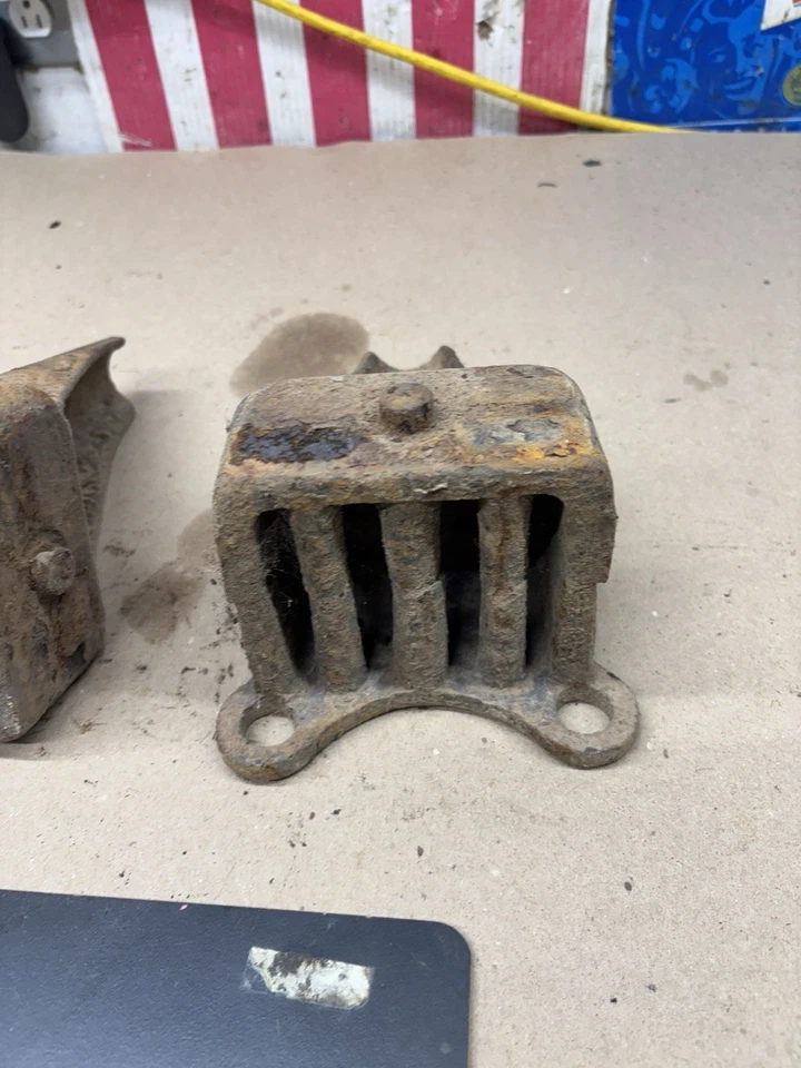 "Ford F250 F350 1980 86 90 97 stock 4"" pulgadas bloques de elevación trasera espaciador 4 pernos en U fabricante original" Foto 3 de 4