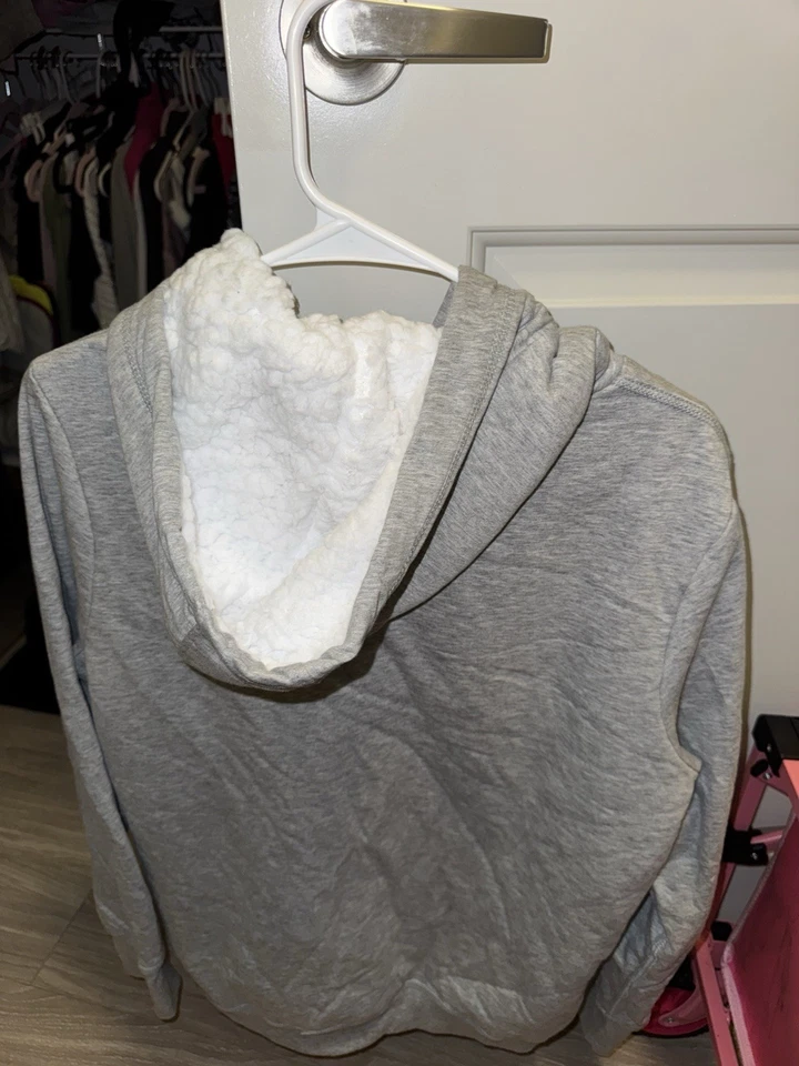 Walt Disney World Mickey Mouse Gray Hoodie, Sherpa Fleece Lined L - Image 4 of 4