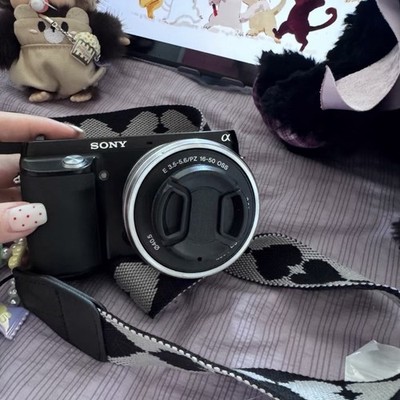 Sony Alpha NEX-F3 16.1MP Black Mirroless Digital Camera W/ 16-50mm Lens 90%new