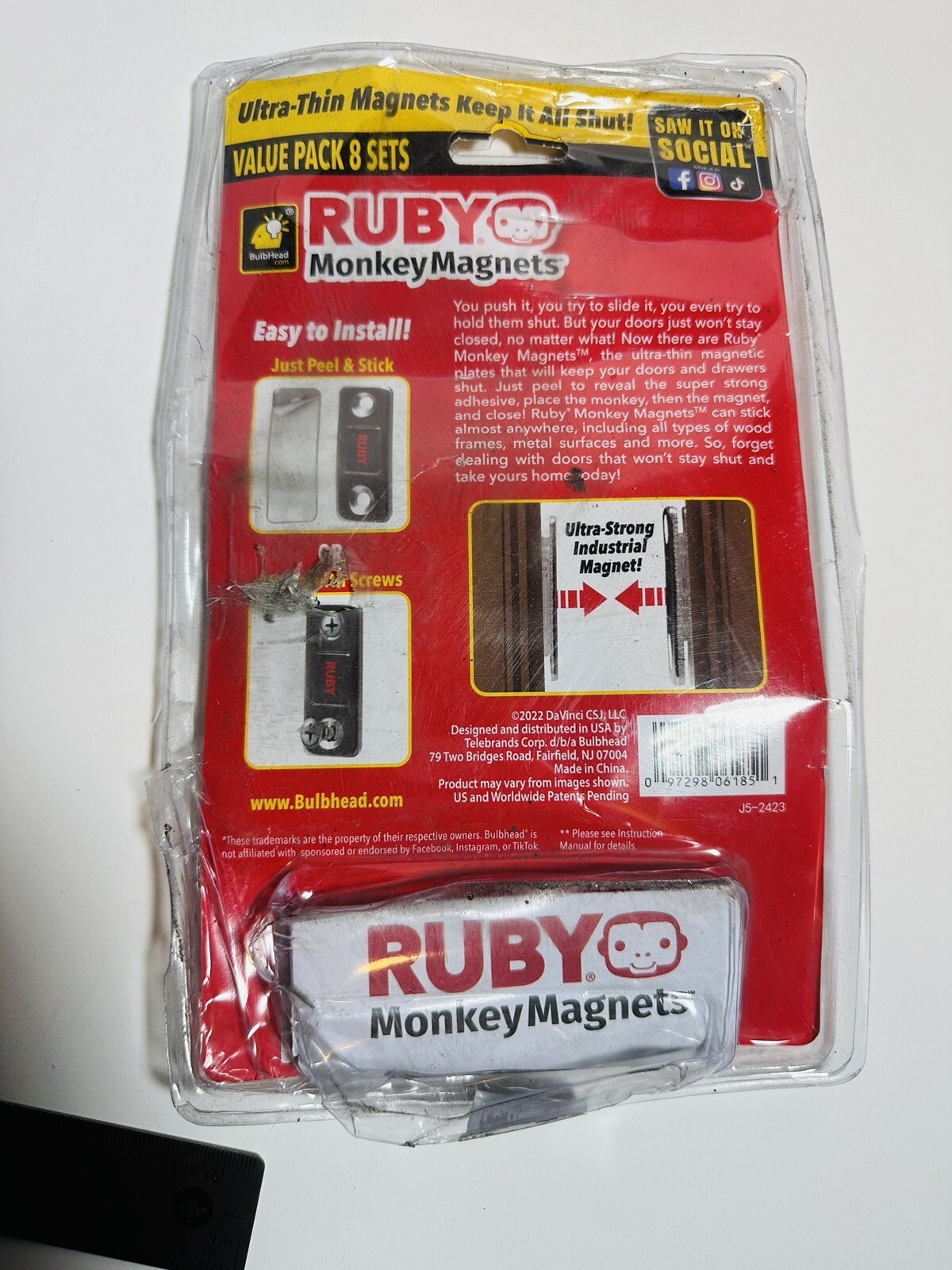 Ruby Monkey Ultra Thin Plates Keep It All Shut For