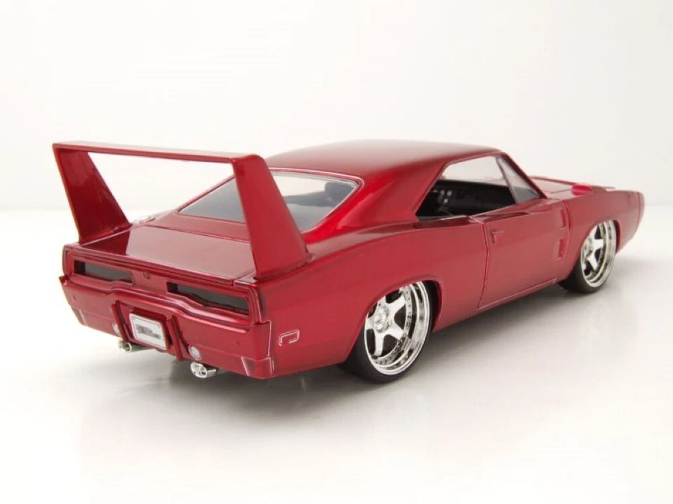 Dodge Cargador Daytona 1969 Rojo Dom Rápido y Furioso Modelo 1:24 Jada Toys - Imagen 2 de 4