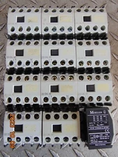 LOT OF 3 KLOCKNER MOELLER 22 DILM