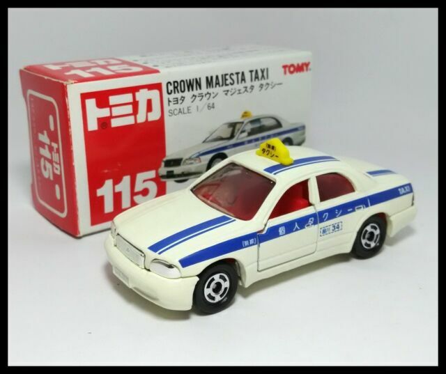 tomica toyota crown
