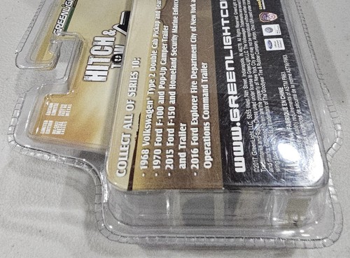 Greenlight 1:64 Hitch & Tow Die-Cast 1970 Ford F-100 Pop-Up Camper Trailer Chase - Picture 2 of 9