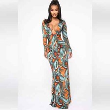 Fashion Nova Dream Wave Maxi Dress Women’s Medium Deep V  Long Sleeve Pullover