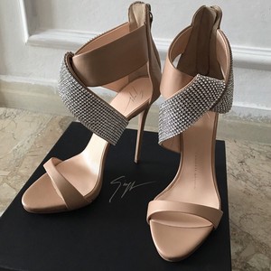 giuseppe zanotti sandali