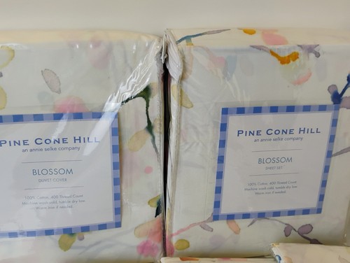 PINE CONE HILL An Annie Selke Company Blossom Bedding Set FULL READ DESCRIPTION  - Picture 2 of 6
