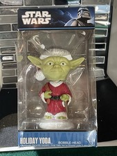 Funko Star Wars Holiday Yoda Christmas Bobblehead Figure 2010 Collectible