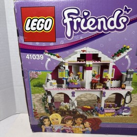 LEGO Friends Sunshine Ranch #41039 Mia and Liza RETIRED!! NEW IN SEALED BOX