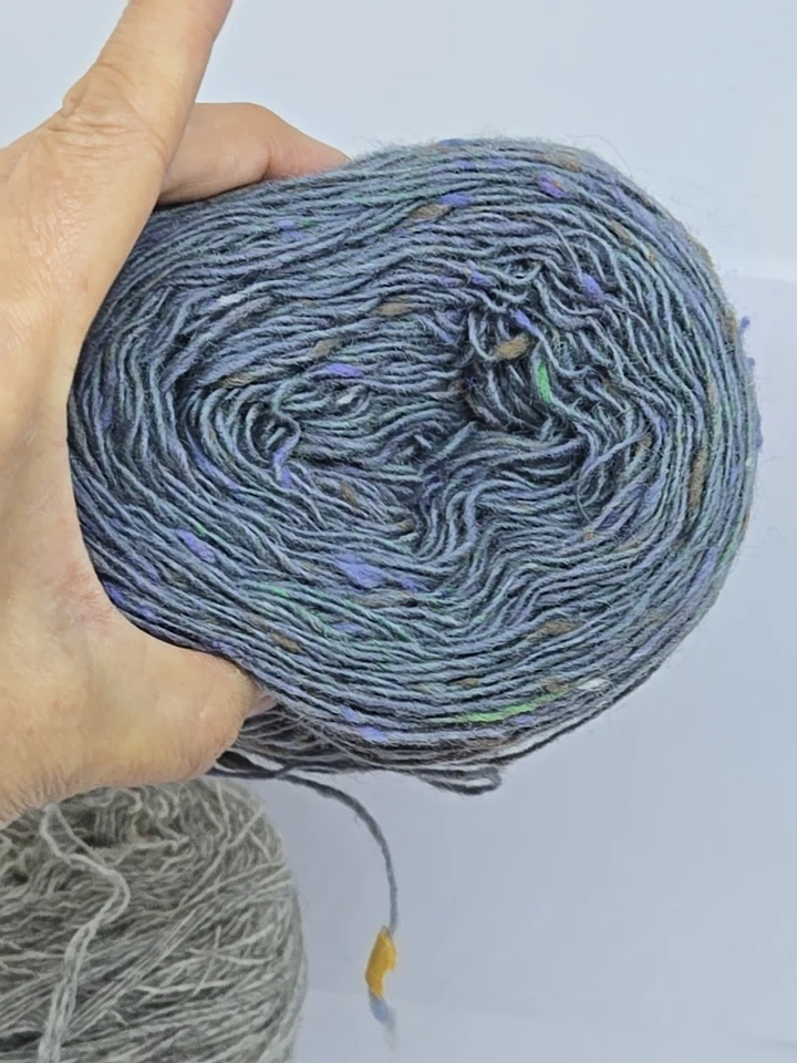 2 Big Ball Tweed Lana Merino? Irlandés? Pasteles de hilo gris azul crema Estate LEER Foto 3 de 4