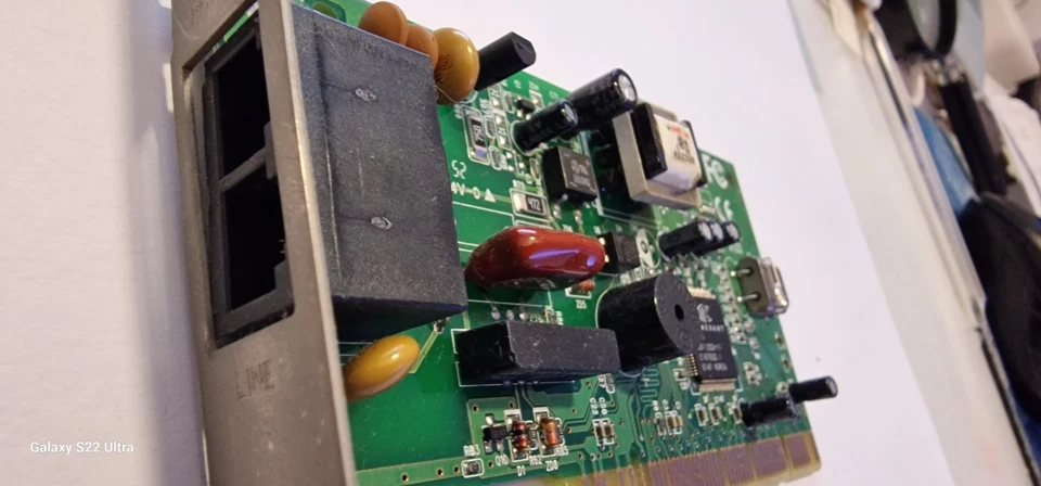 Vendo Scheda Modem Fax FM 56PCI-HSFI-CD V:RW-A - Immagine 2 di 3