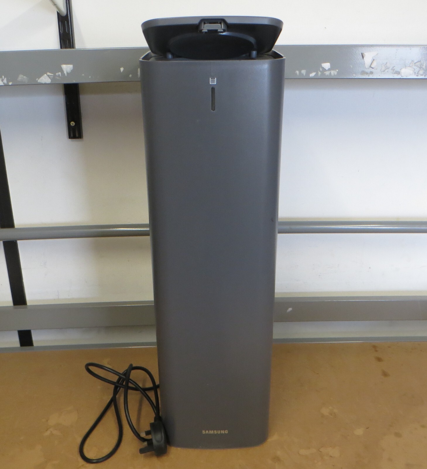 Samsung Clean Station ‎VCA-SAE903 Auto Empty Vacuum Dustbin Samsung DAMAGED #1