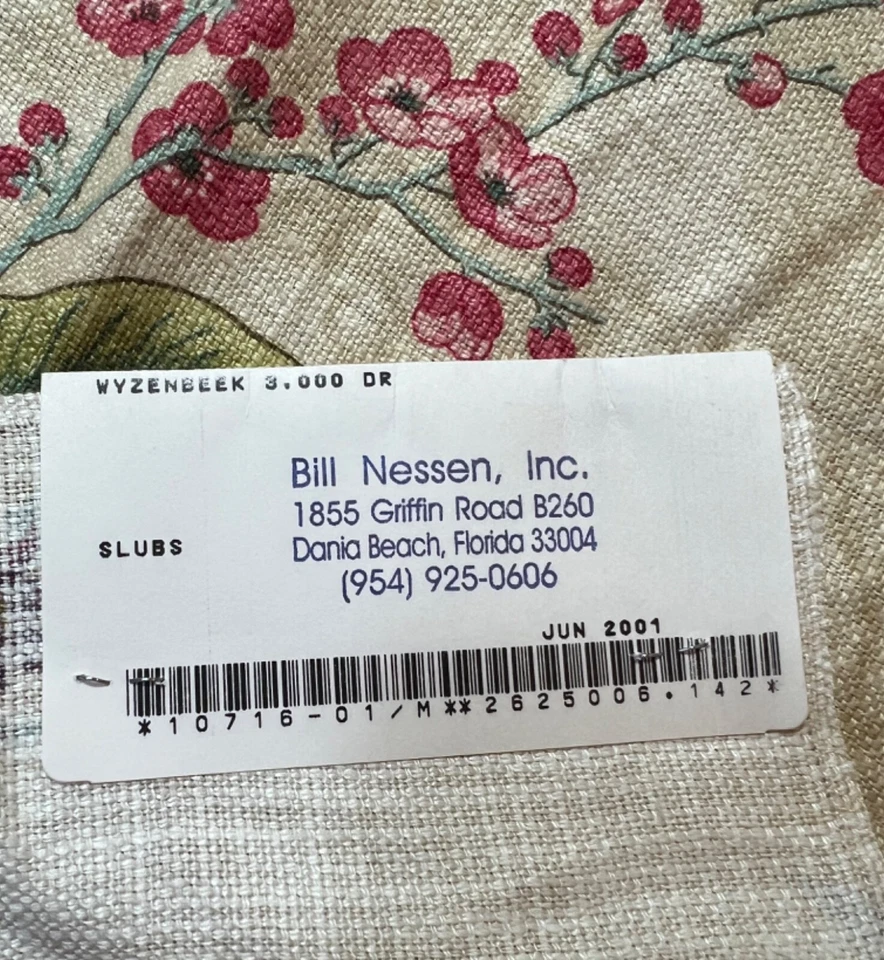 Cowtan & Tout Water Garden in Pink/Cream 12.5” x 26.5” Vintage Fabric Panel - Image 4 of 4