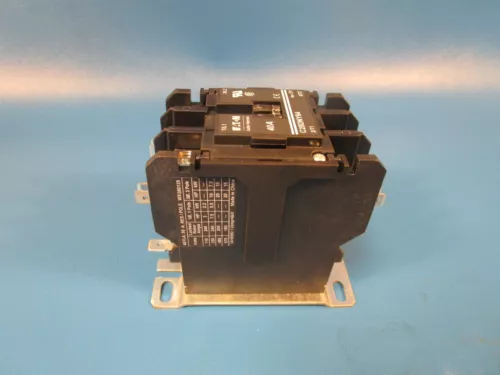 20 EATON C25DNY64-84, Definite Purpose Contactor, 24VAC COIL 40 /50 AMP 2 POLE