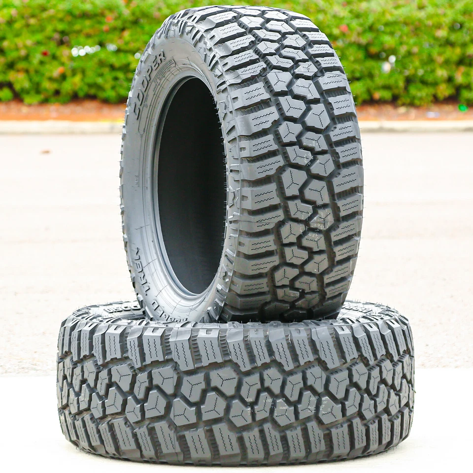 2 Cooper Discoverer Rugged Trek LT 275/65R20 Load E 10 Ply R/T Rugged Terrain Foto 3 de 4