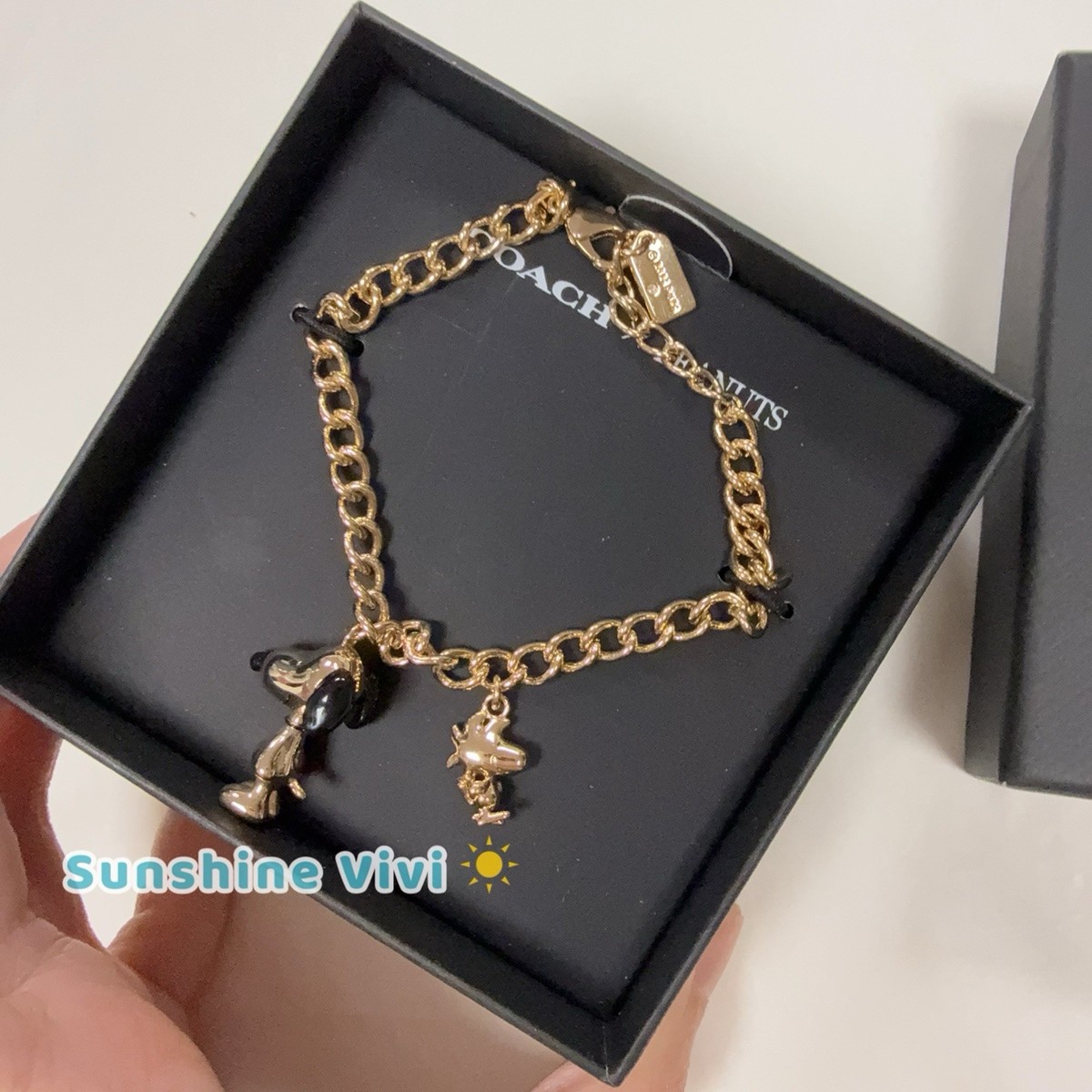 NWT COACH x PEANUTS Snoopy and Woodstock Charm Bracelet CCA50 Gold