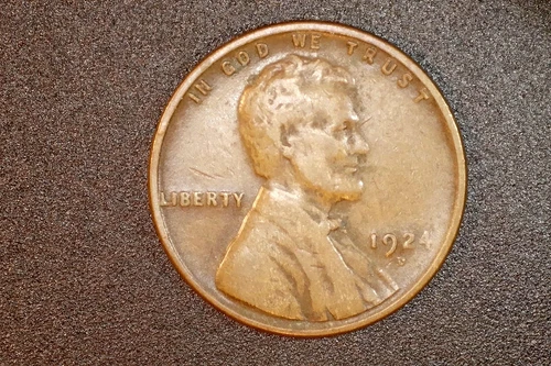 1922-D and 1924-D LINCOLN WHEAT CENTS -  AG+ and F - FREE SHIPPING!