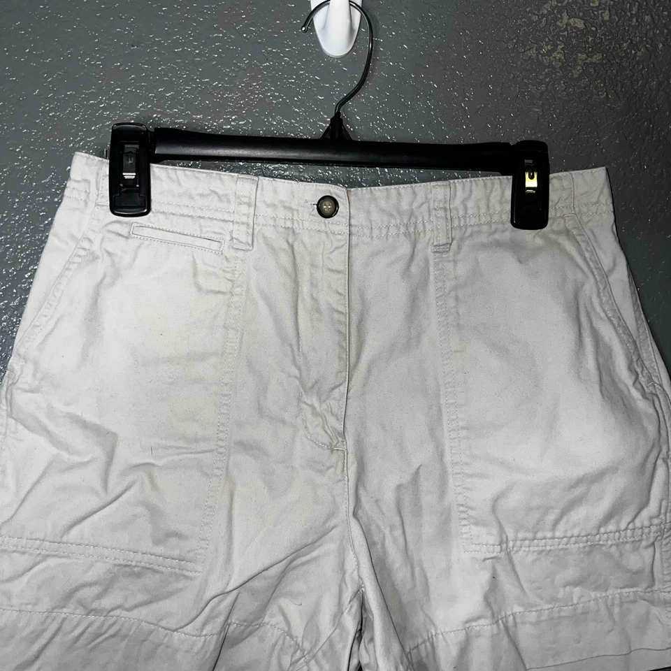 White House Black Market White Utility Shorts Women’s Sz 6 - Image 3 of 4