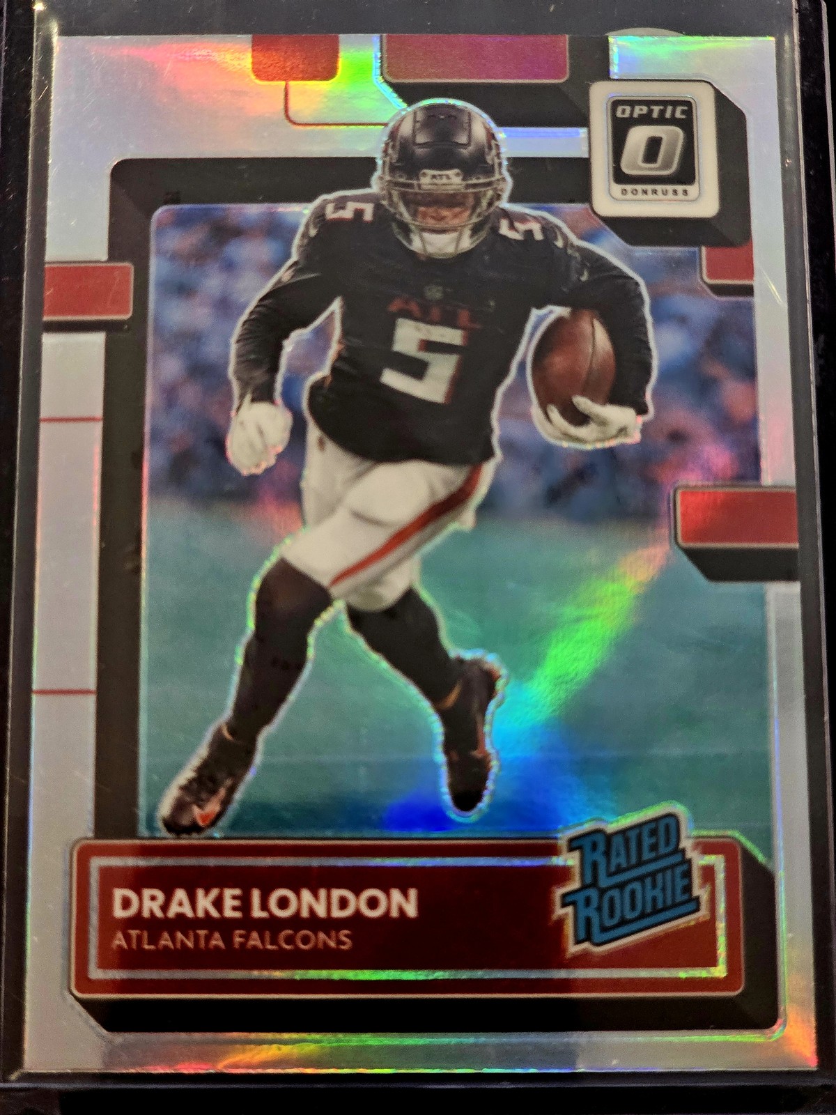 2022 Panini Donruss Optic - Rated Rookie Drake London #207 Holo Prizm (RC)
