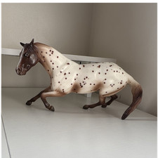 Breyer Classics Appaloosa Horse Model Figurin...