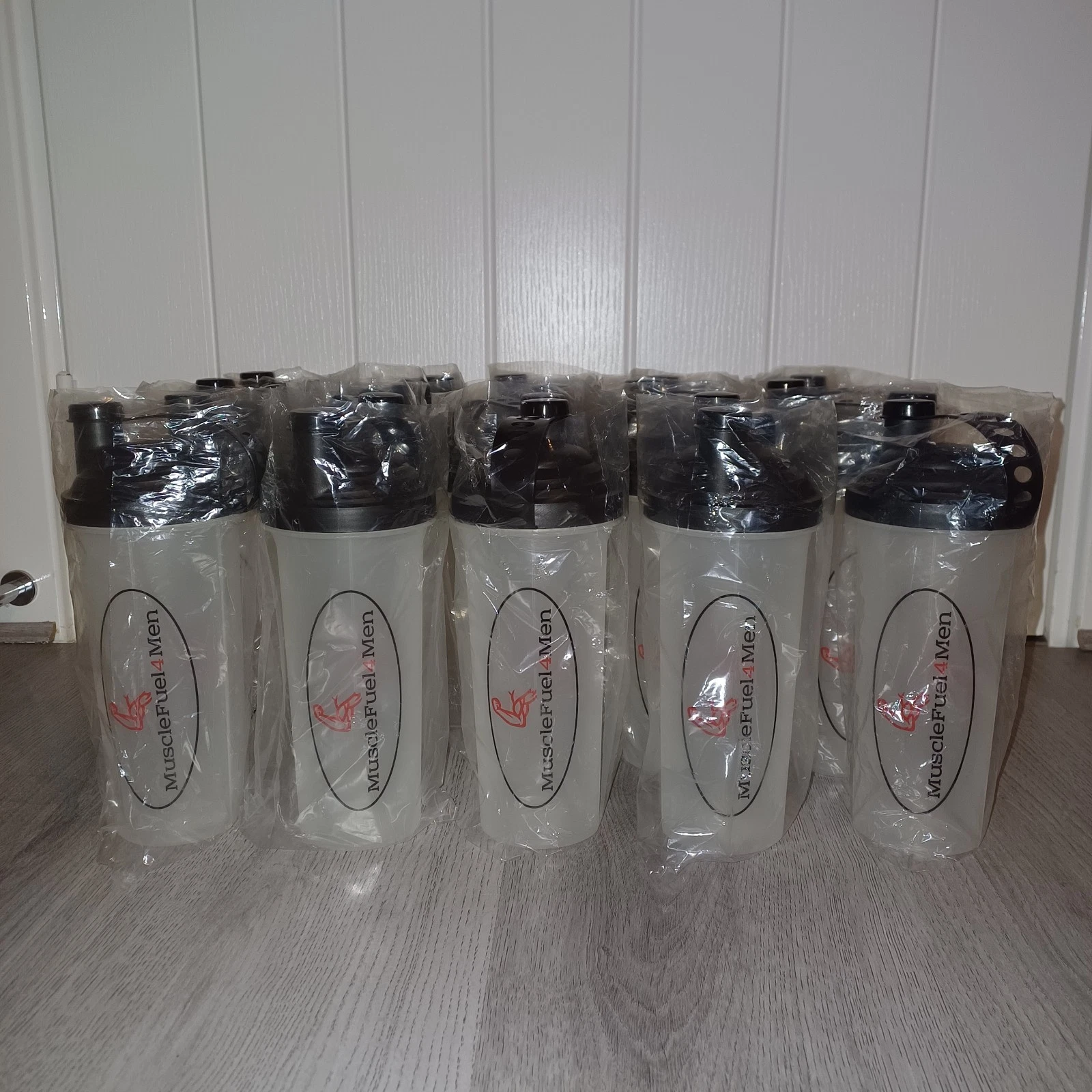 20 X Muscle Fuel 4 Men 700ml Transparent Protein Shaker Mixer Shake Bottles