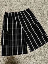 NIKO MEN’S ELASTIC BLACK/WHITE PLAID CARGO SHORTS 2XL