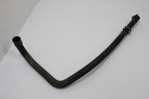 Audi 90 89 B3 2.0 3A Kühlerschlauch oben Rohr 811121109K