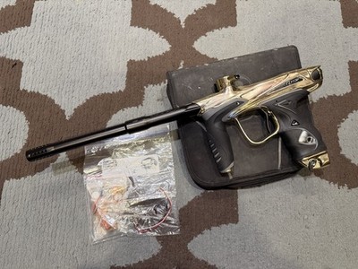 DYE DM15 PAINTBALL MARKER!!