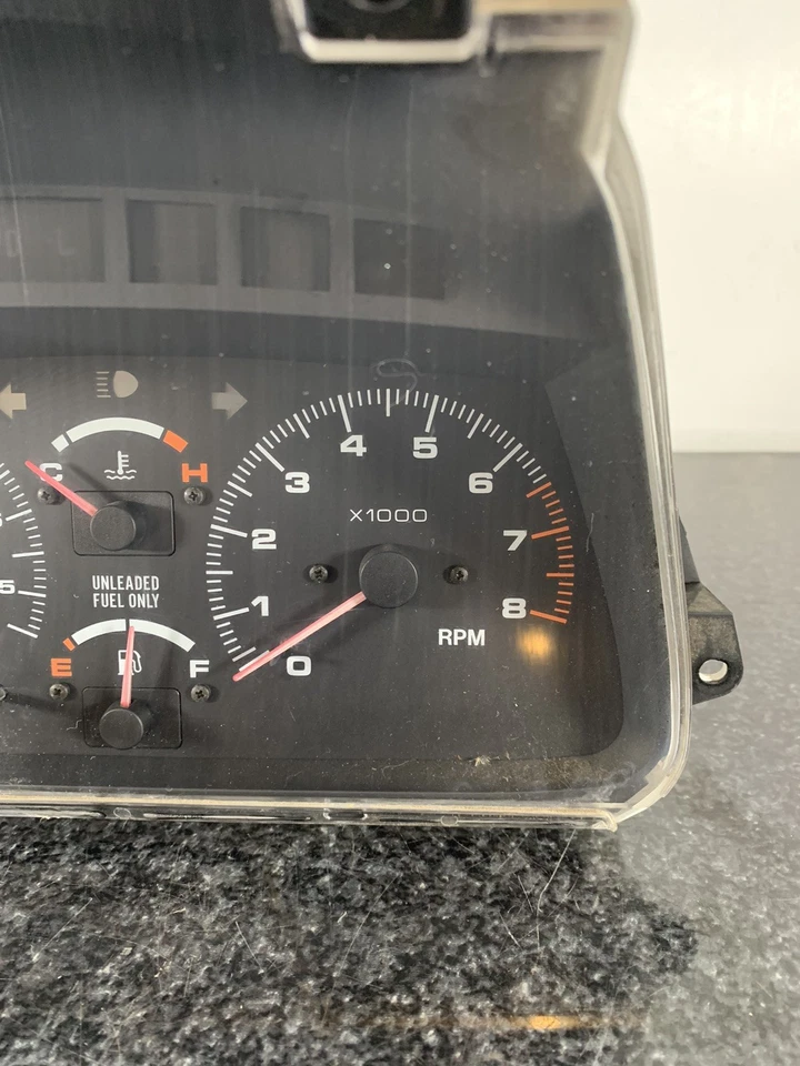 Cuadro de instrumentos Suzuki Sidekick Tracker 1989-1995 Speedo 96 k millas Foto 4 de 4