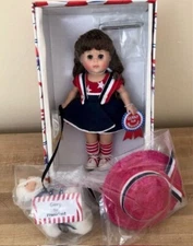 Vogue Ginny For President with Sparky & Stand  #OHP133  2000  MIB