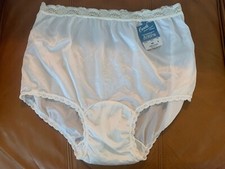VINTAGE CAROLE NYLON BRIEFS PANTIES UNDIES LACE TRIM USA BRAND NEW WITH TAGS 6