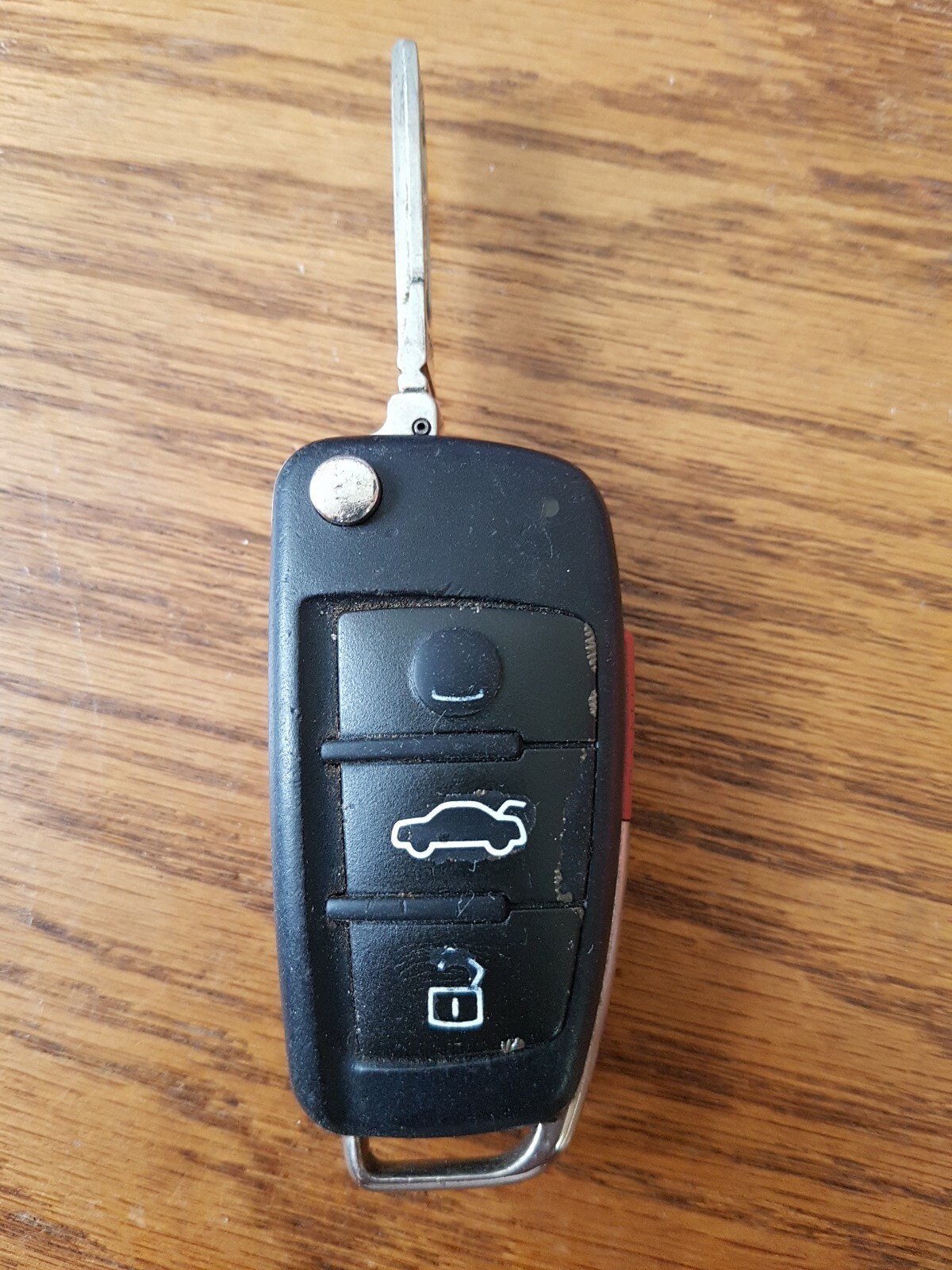 Audi OEM Cut Key Keyless Fob Transmitter 4 Button Remote 