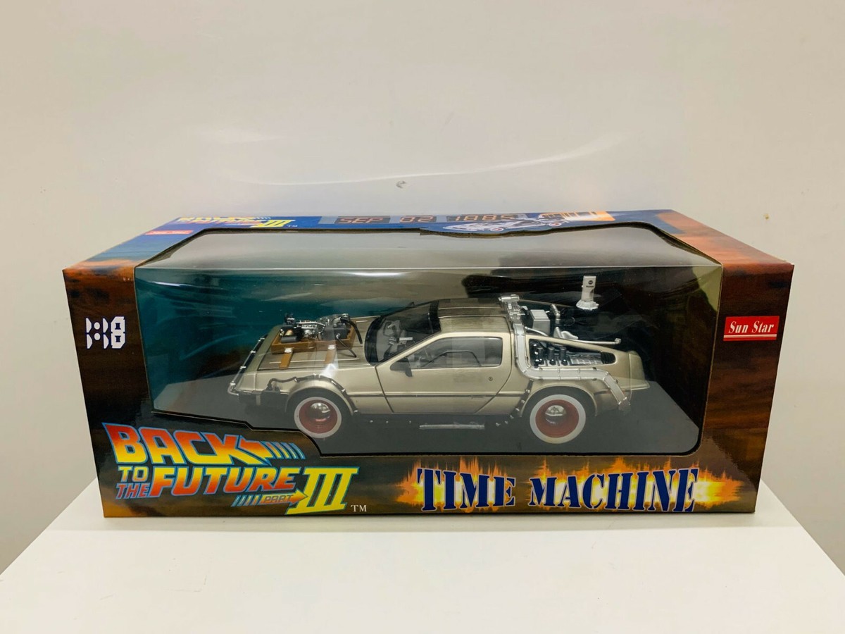 Universal Sun Star Time Machine Back To The Future 1/18 DieCast