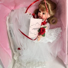 Madame Alexander 33725 My Valentine 8" Doll With Box, Accessories and Tags