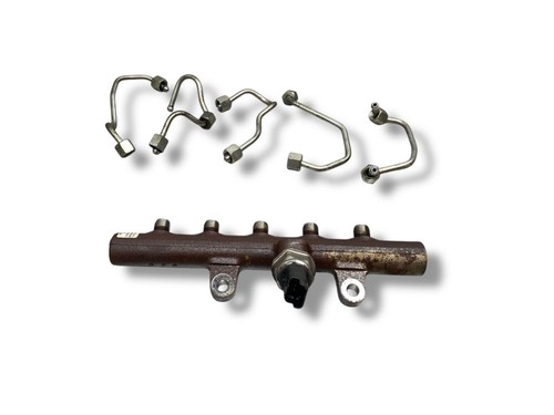 Nissan Note (E11) Kraftstoffverteiler Einspritzleiste Verteilerrohr MDV79221