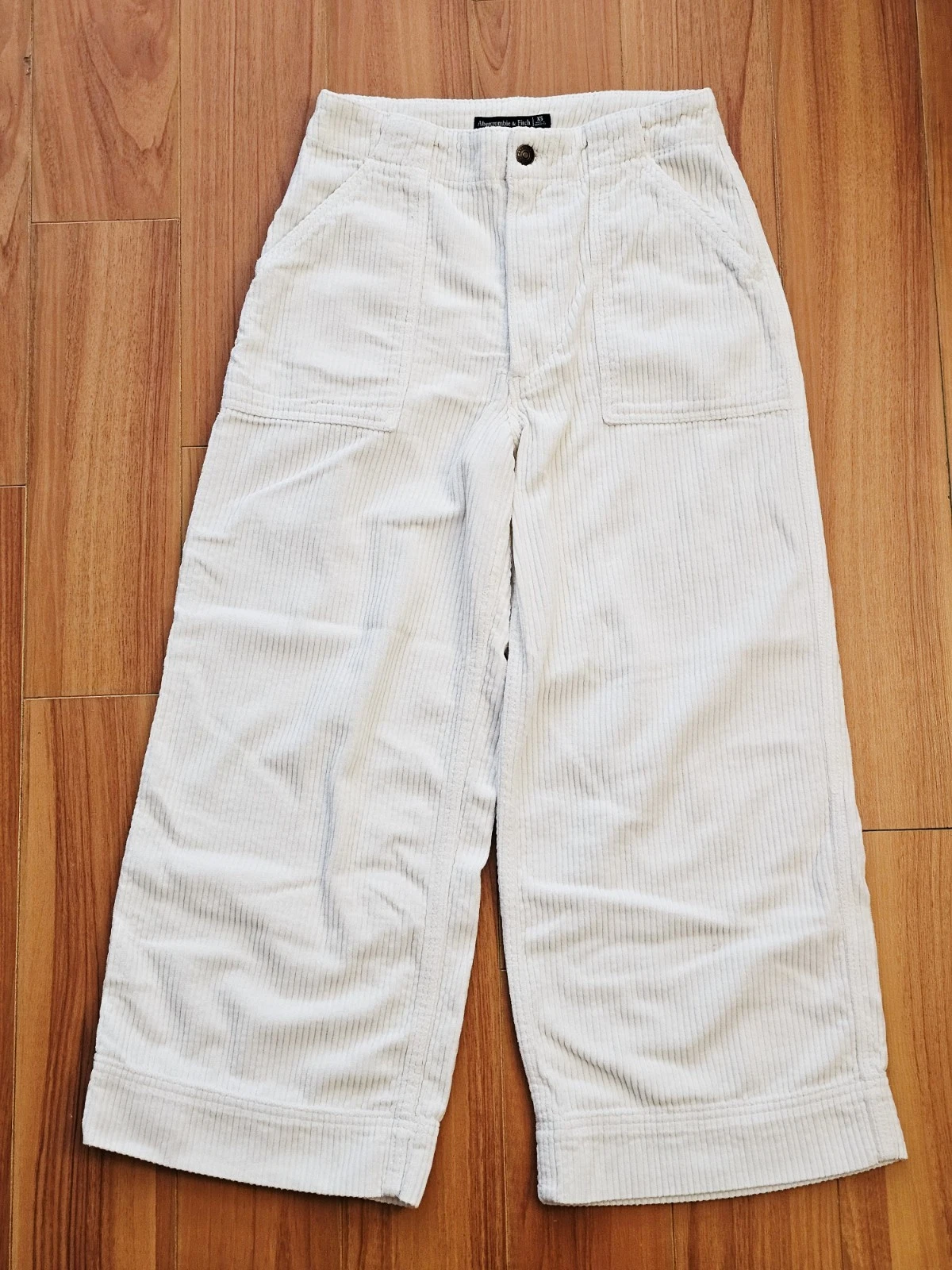 Abercrombie & Fitch Corduroy Wide Leg Capri Pants White XS