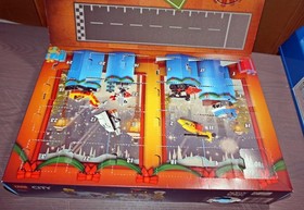 Lot of 2 LEGO City Advent Calendar 60201 2018 and 60133 2016 COMPLETE