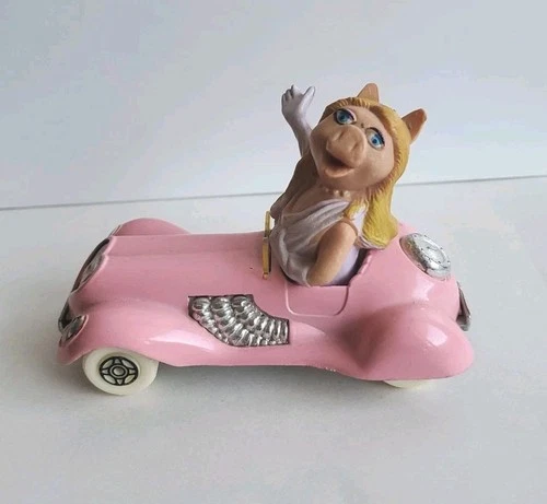 Corgi Toys The Muppets Miss Piggy's Sports Car 1/43 scale 1979