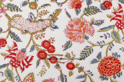 Tissu Coton Imprimé Floral Indien - 5 Yards (environ 4.57m) - Teint Main - 100% Coton - Motifs Animaux Et Végétaux