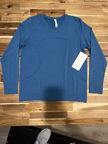 lululemon light blue long sleeve