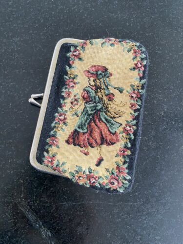 Vintage Black Tapestry Coin Purse Mini Clutch Petit Needlepoint Girl Floral - Picture 1 of 7
