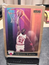 1990-91 SkyBox Basketball Cards 37