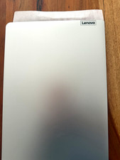 Lenovo Notebook Laptop 15,6 Zoll AMD Ryzen 7 Silber QWERTZ Tastatur